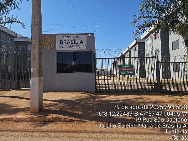 Apartamento - 2 Quartos - Luziania - Ocupado — foto 2
