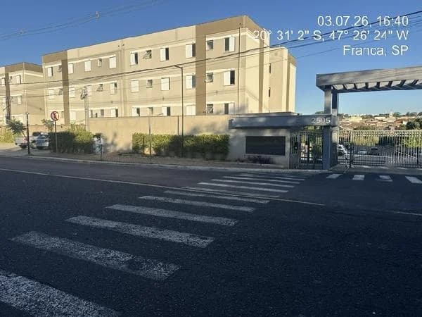 Apartamento - 2 Quartos - Franca - Desocupado — foto 2