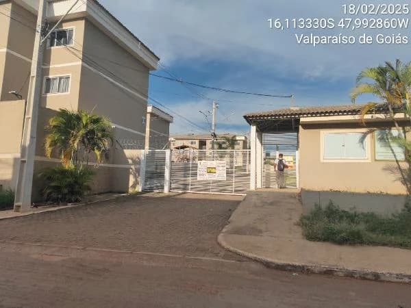 Apartamento - 2 Quartos - Valparaiso de Goias - Ocupado — foto 2