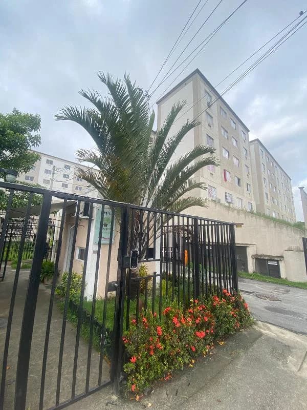 Apartamento - 2 Quartos - Sao Goncalo - Ocupado — foto 2
