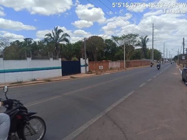 Apartamento - 2 Quartos - Teresina - Ocupado — foto 2