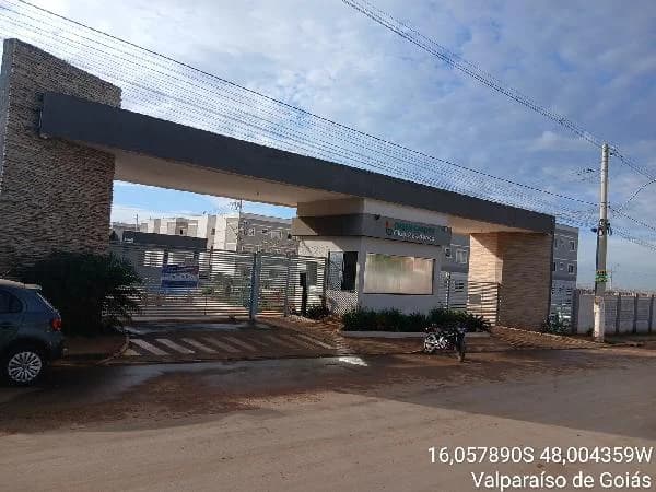 Apartamento - 2 Quartos - Valparaiso de Goias - Ocupado — foto 2
