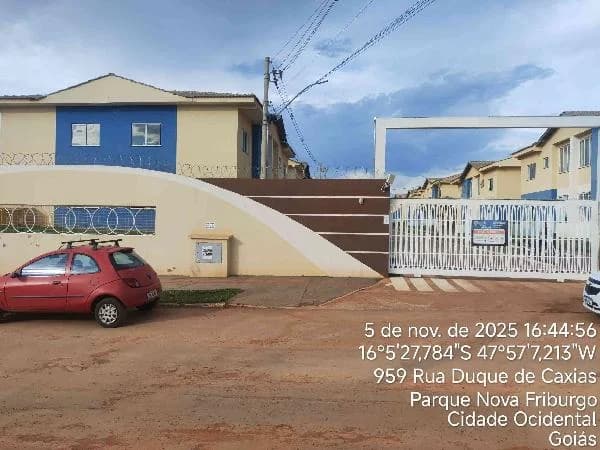 Apartamento - 2 Quartos - Cidade Ocidental - Ocupado — foto 2