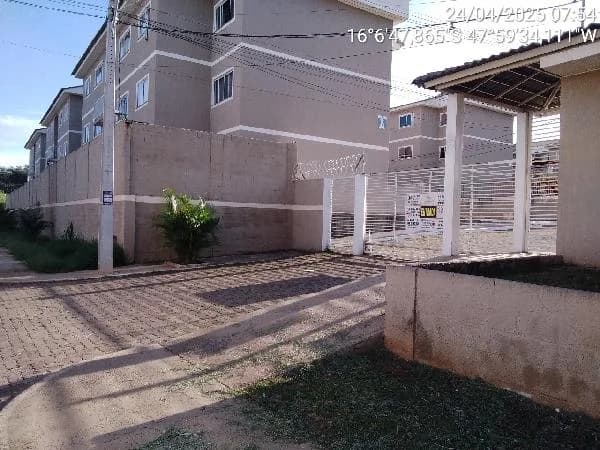 Apartamento - 2 Quartos - Valparaiso de Goias - Ocupado — foto 2