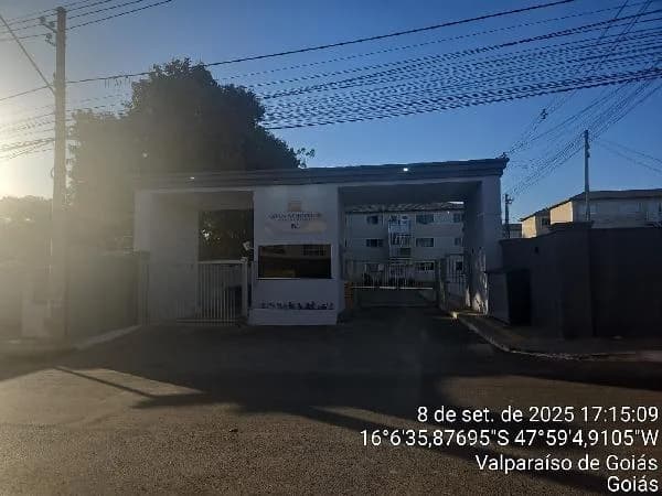 Apartamento - 2 Quartos - Valparaiso de Goias - Ocupado — foto 2
