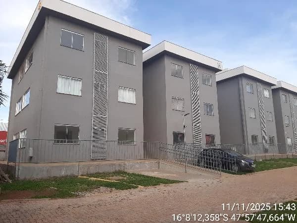 Apartamento - 2 Quartos - Luziania - Desocupado — foto 2
