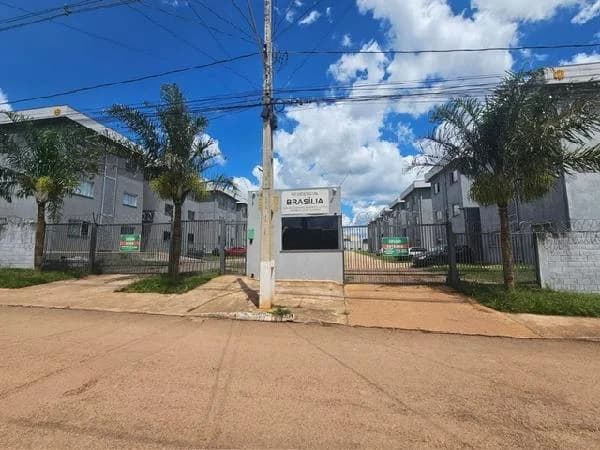 Apartamento - 2 Quartos - Luziania - Ocupado — foto 2