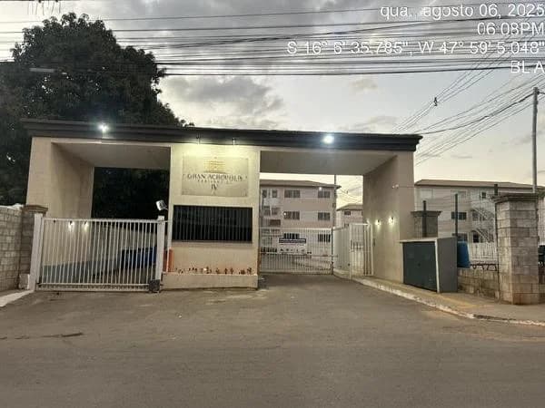 Apartamento - 2 Quartos - Valparaiso de Goias - Ocupado — foto 2