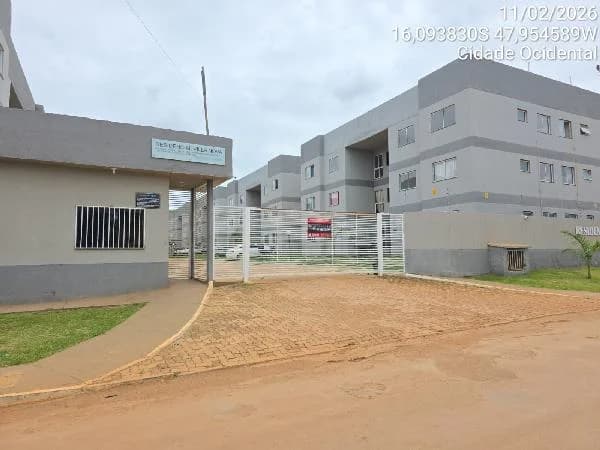 Apartamento - 2 Quartos - Cidade Ocidental - Ocupado — foto 2