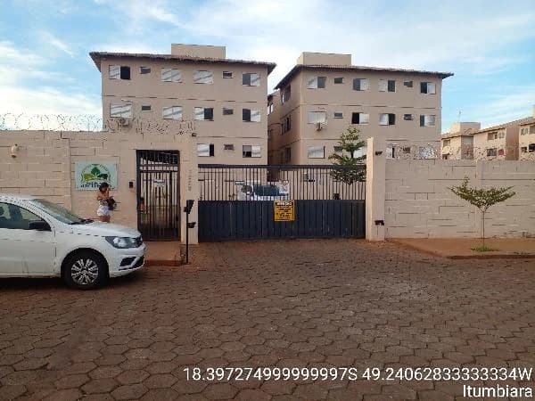 Apartamento - 2 Quartos - Itumbiara - Ocupado — foto 2