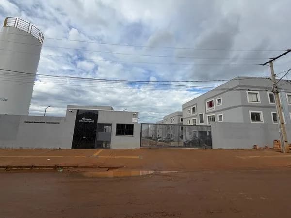 Apartamento - 2 Quartos - Cidade Ocidental - Desocupado — foto 2