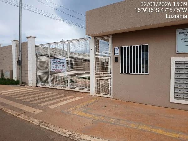 Casa - 2 Quartos - Luziania - Ocupado — foto 2