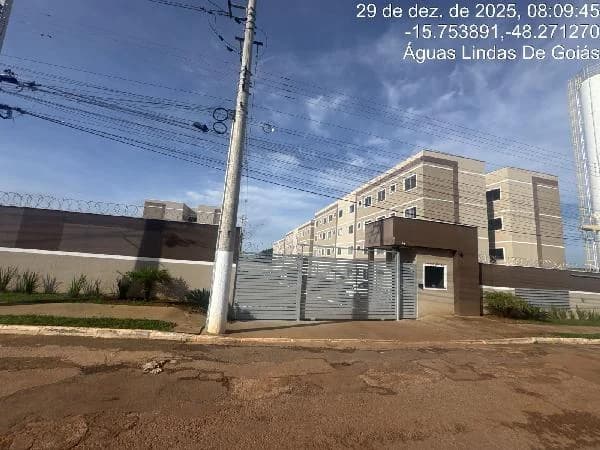 Apartamento - 2 Quartos - Aguas Lindas de Goias - Ocupado — foto 2