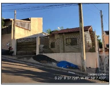 Casa - 3 Quartos - Jacarezinho - Desocupado