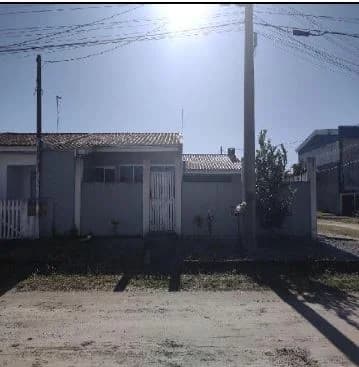 Casa - 2 Quartos - Pontal do Parana - Ocupado