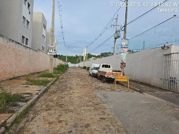Casa - 2 Quartos - Teresina - Ocupado