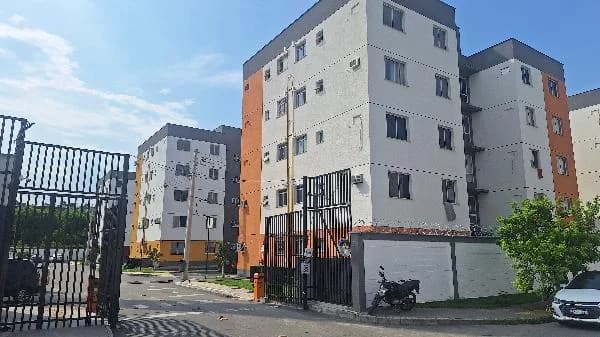 Apartamento - 2 Quartos - Duque de Caxias - Ocupado