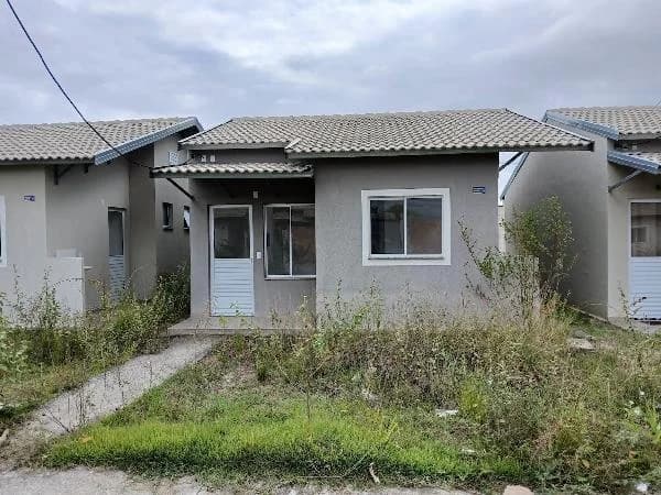 Casa - 2 Quartos - Itaborai - Desocupado