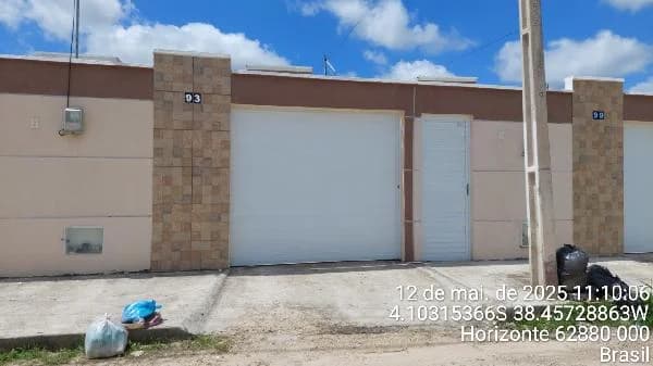 Casa - 2 Quartos - Horizonte - Ocupado