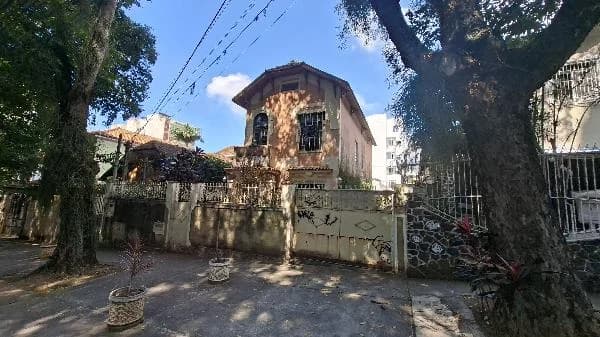 Casa - 4 Quartos - Rio de Janeiro - Ocupado