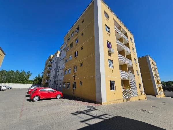 Apartamento - 2 Quartos - Sao Goncalo - Ocupado