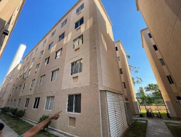 Apartamento - 2 Quartos - Sao Goncalo - Ocupado
