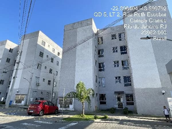 Apartamento - 2 Quartos - Rio de Janeiro - Desocupado