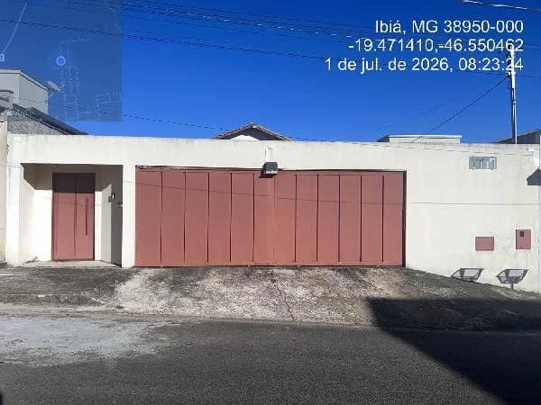 Casa - 3 Quartos - Ibia - Ocupado