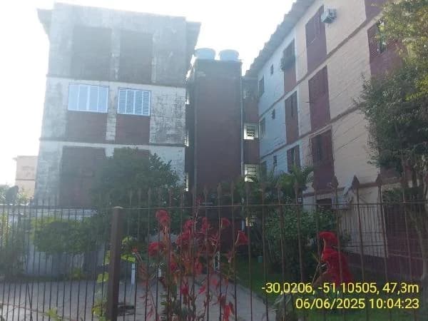 Apartamento - 2 Quartos - Porto Alegre - Ocupado