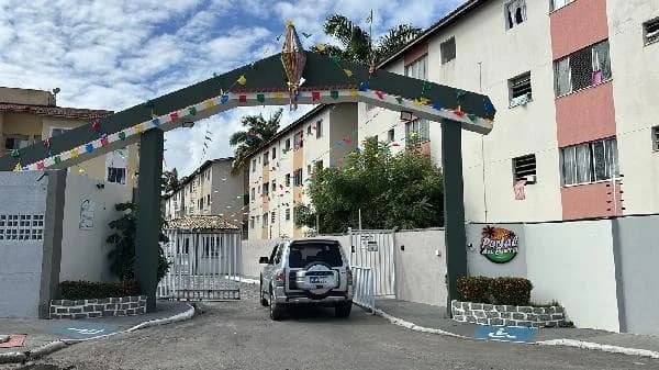 Apartamento - 3 Quartos - Barra dos Coqueiros - Ocupado