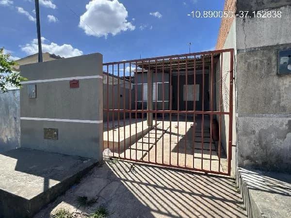 Casa - 2 Quartos - Nossa Senhora do Socorro - Não Informado.