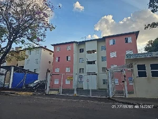 Apartamento - 2 Quartos - Araraquara - Ocupado
