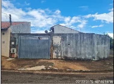 Casa - 2 Quartos - Pederneiras - Ocupado