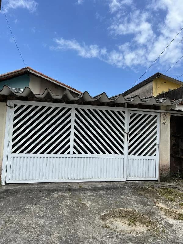 Casa - 2 Quartos - Peruibe - Ocupado