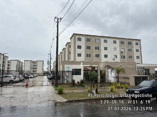 Apartamento - 2 Quartos - Porto Alegre - Ocupado