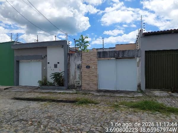 Casa - 3 Quartos - Caucaia - Ocupado