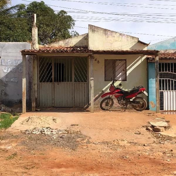 Casa - 3 Quartos - Central - Ocupado