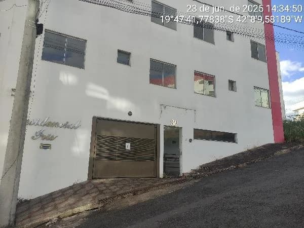 Apartamento - 2 Quartos - Caratinga - Desocupado