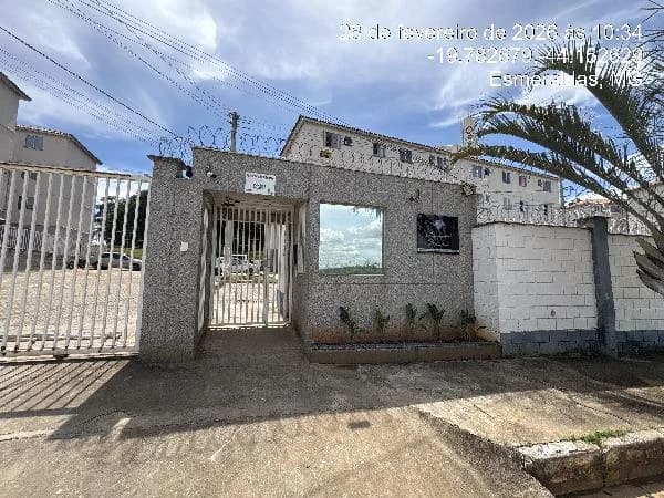Apartamento - 2 Quartos - Esmeraldas - Ocupado