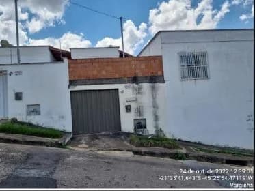 Casa - 2 Quartos - Varginha - Ocupado